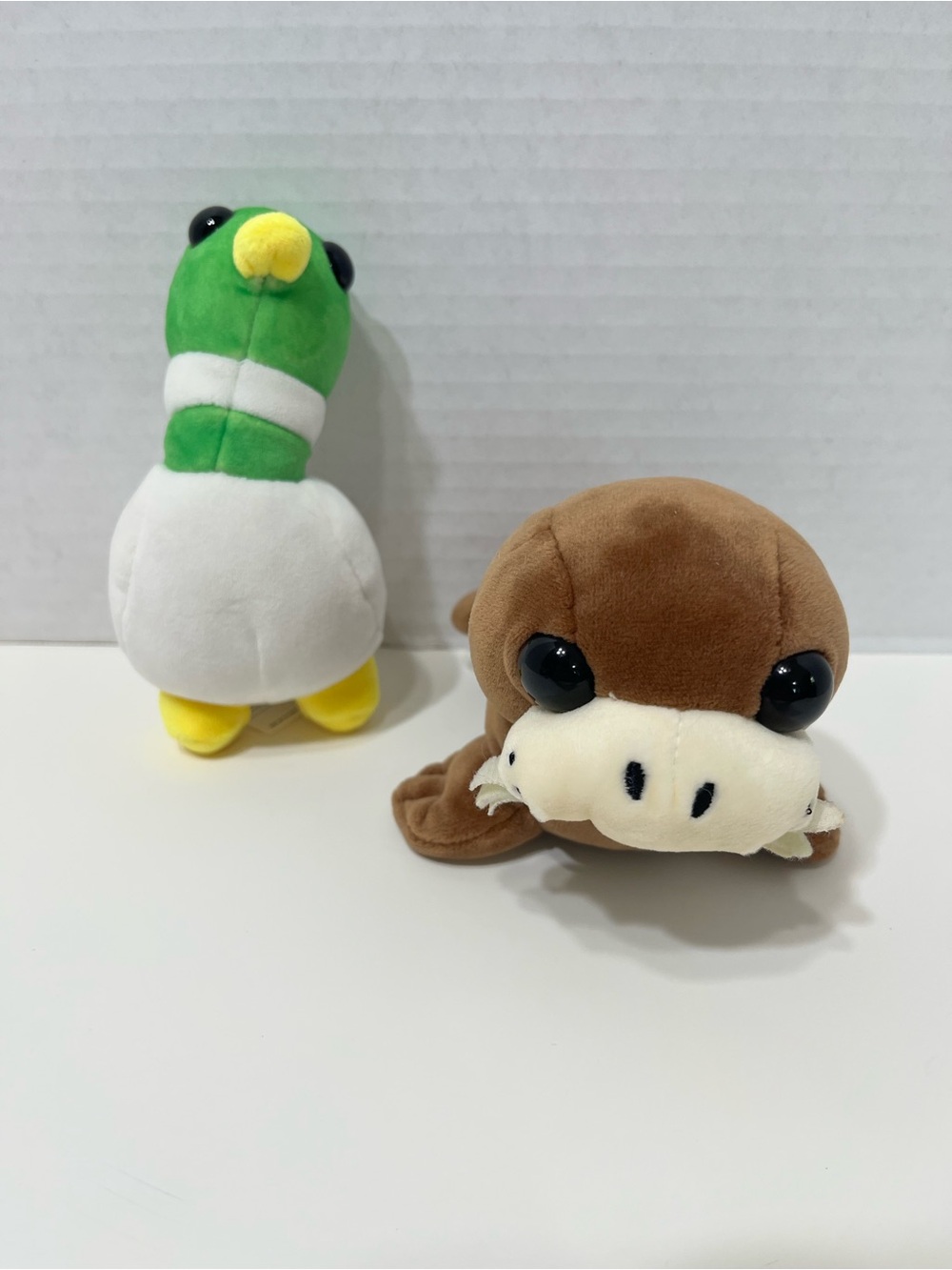 ROBLOX adopt me plush pets silly duck and walrus stuffed animals toys no codes